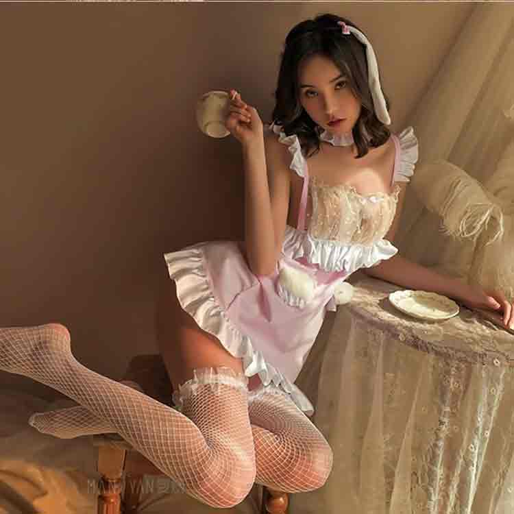 Ашық қызметші киімі костюмдер мен сән индустриясындағы трендті сән элементі ме?